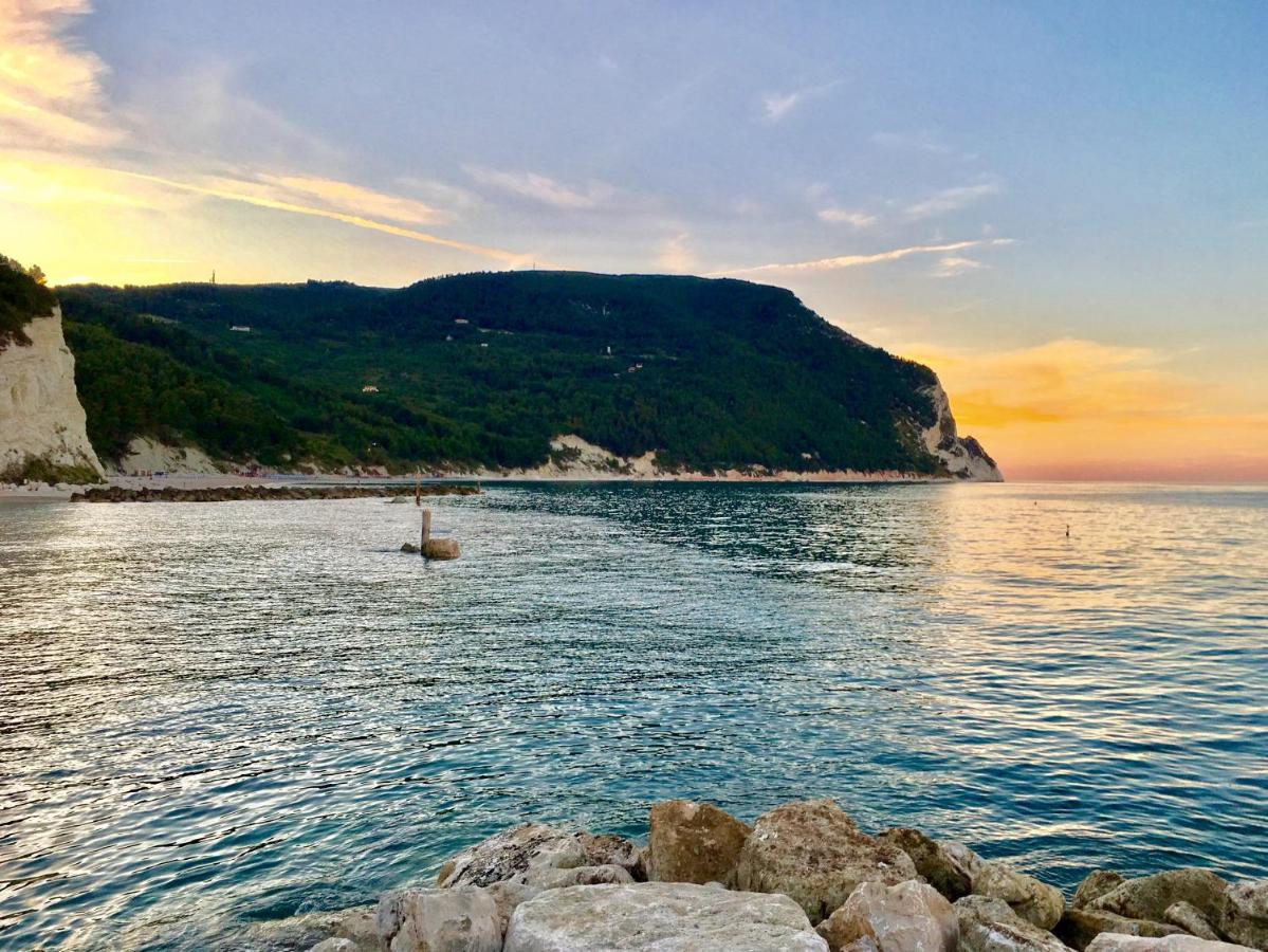 Mare Di Stelle Bed & Breakfast Sirolo Exterior foto